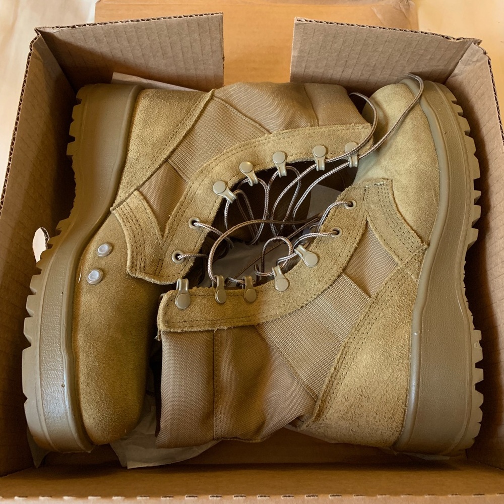 Rocky Army Combat Boots, Coyote, 8.5 Wide